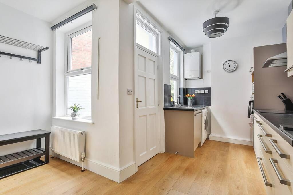 Refurbished Plush Property Great Transport Links Sheffield Bagian luar foto