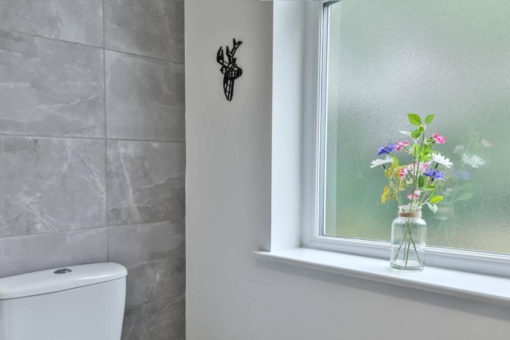 Refurbished Plush Property Great Transport Links Sheffield Bagian luar foto